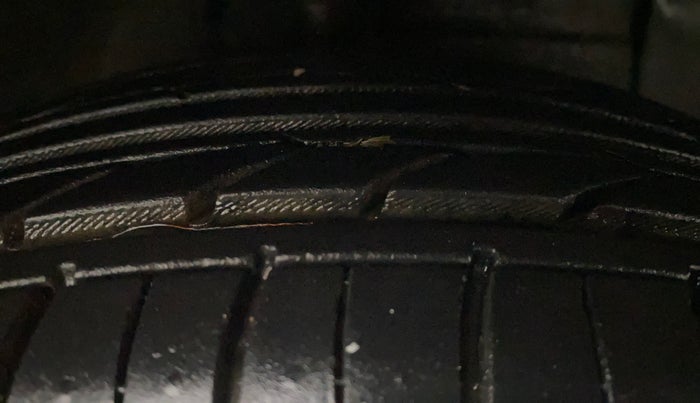 2014 Hyundai Grand i10 ASTA AT 1.2 KAPPA VTVT, Petrol, Automatic, 78,922 km, Right Front Tyre Tread