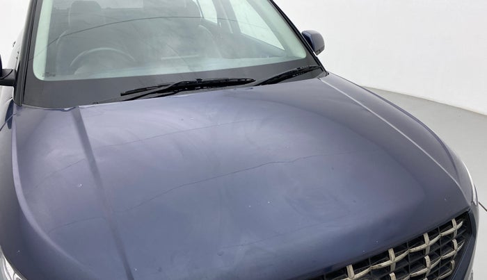 2021 Hyundai VENUE SX 1.5 CRDI, Diesel, Manual, 1,22,174 km, Bonnet (hood) - Slightly dented