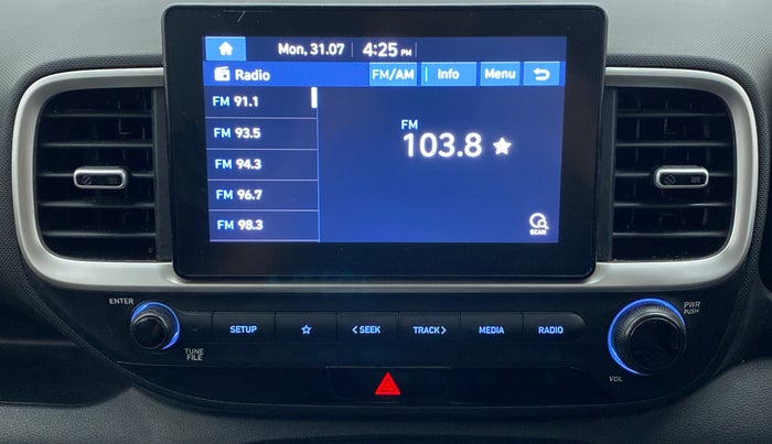 2021 Hyundai VENUE SX 1.5 CRDI, Diesel, Manual, 1,22,174 km, Infotainment System