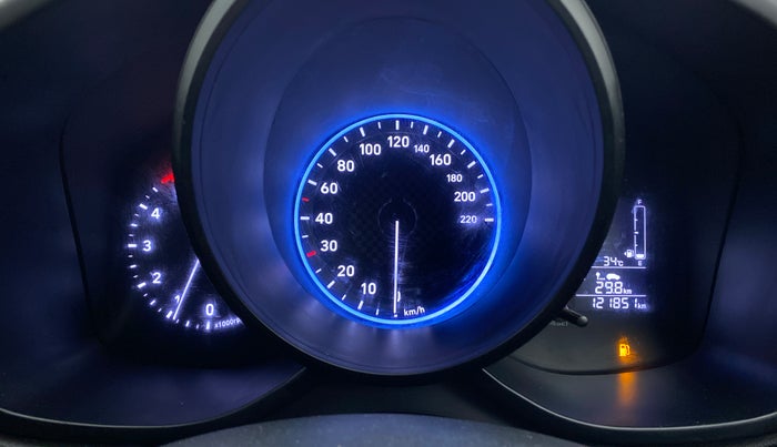 2021 Hyundai VENUE SX 1.5 CRDI, Diesel, Manual, 1,22,174 km, Odometer Image