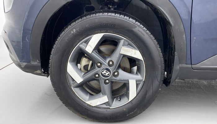 2021 Hyundai VENUE SX 1.5 CRDI, Diesel, Manual, 1,22,174 km, Left Front Wheel