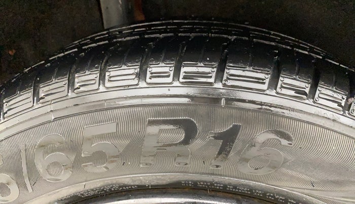 2018 Maruti Vitara Brezza VDI, Diesel, Manual, 72,249 km, Right Rear Tyre Tread