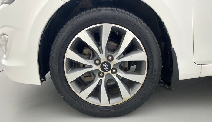 2016 Hyundai Verna 1.6 CRDI SX, Diesel, Manual, 80,425 km, Left Front Wheel