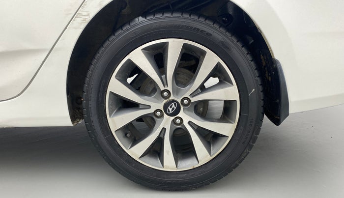 2016 Hyundai Verna 1.6 CRDI SX, Diesel, Manual, 80,425 km, Left Rear Wheel