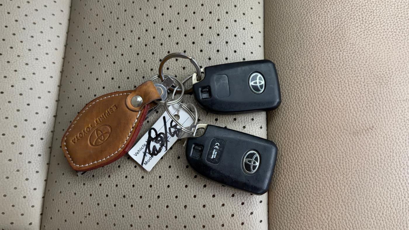 2018 Toyota YARIS V CVT, Petrol, Automatic, 53,045 km, Key Close Up