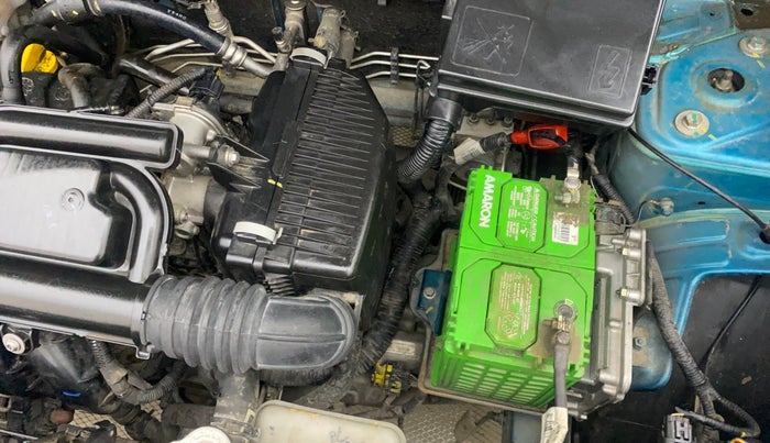 2020 Renault Kwid RXT 1.0 AMT (O), Petrol, Automatic, 24,141 km, Engine View - Left