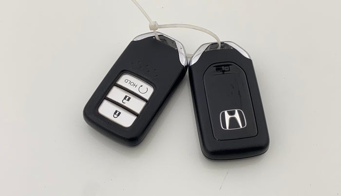 2023 Honda ELEVATE ZX CVT, Petrol, Automatic, 35,002 km, Key Close Up