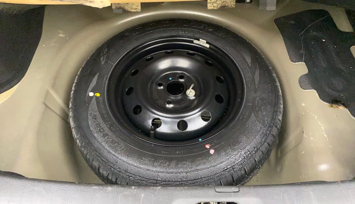 2016 Maruti Swift Dzire VXI, Petrol, Manual, 9,988 km, Spare Tyre