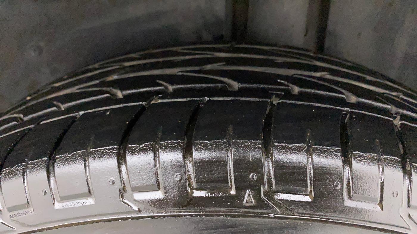 2020 MG HECTOR SHARP 1.5 DCT PETROL, CNG, Automatic, 75,186 km, Left Rear Tyre Tread