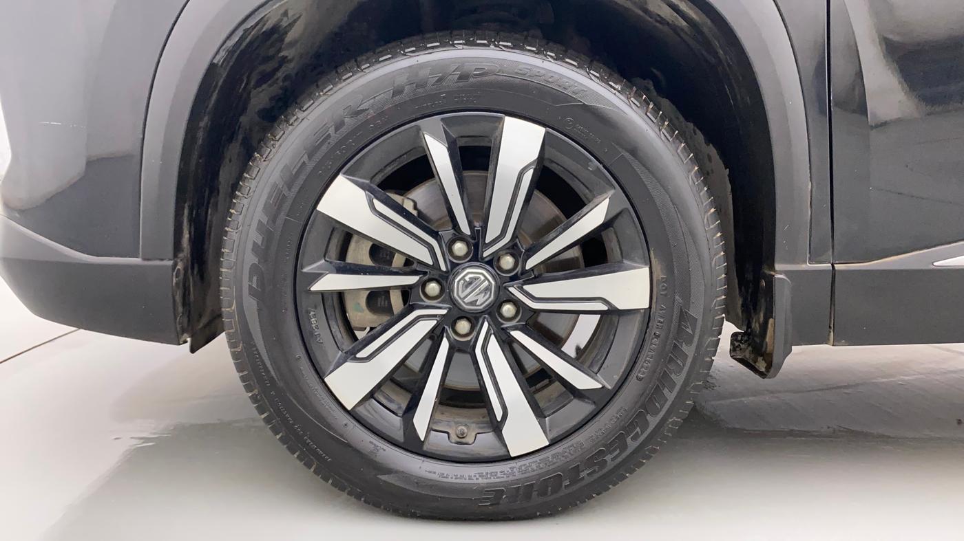 2020 MG HECTOR SHARP 1.5 DCT PETROL, CNG, Automatic, 75,186 km, Left Front Wheel