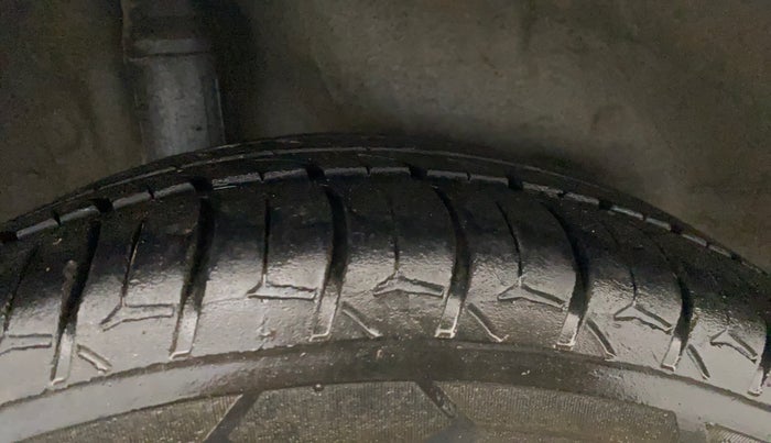 2019 Honda City 1.5L I-DTEC V, Diesel, Manual, 1,05,192 km, Right Rear Tyre Tread