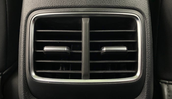2021 MG ASTOR SAVVY 1.3 TURBO AT S RED, Petrol, Manual, 8,322 km, Rear AC Vents
