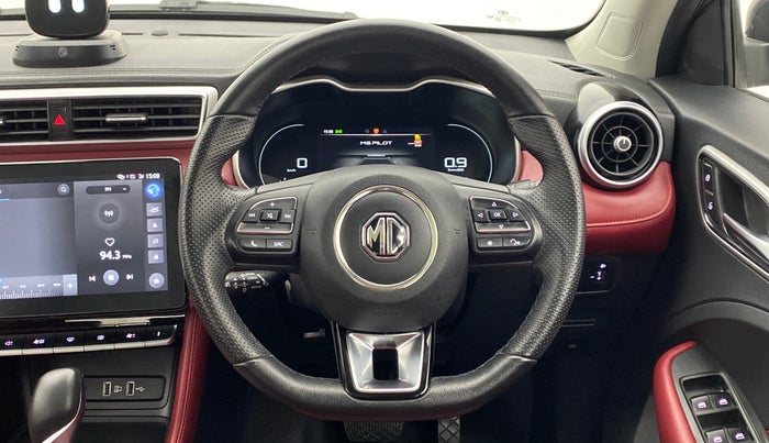 2021 MG ASTOR SAVVY 1.3 TURBO AT S RED, Petrol, Manual, 8,322 km, Steering Wheel Close Up