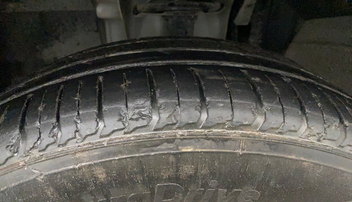 2022 Renault TRIBER RXZ, Petrol, Manual, 19,413 km, Left Front Tyre Tread