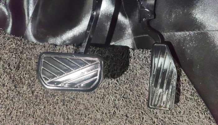 2019 Maruti New Wagon-R ZXI 1.2 AMT, Petrol, Automatic, 64,868 km, Pedals