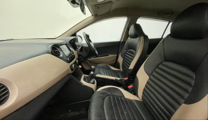 2017 Hyundai Grand i10 ASTA 1.2 KAPPA VTVT, Petrol, Manual, 64,123 km, Right Side Front Door Cabin