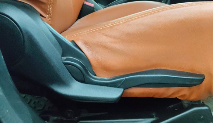 2022 Maruti Baleno ALPHA PETROL 1.2, Petrol, Manual, 68,045 km, Driver Side Adjustment Panel