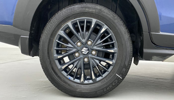 2020 Maruti XL6 ALPHA SHVS  MT, Petrol, Manual, 43,501 km, Right Rear Wheel