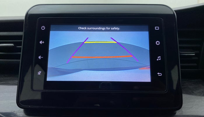 2020 Maruti XL6 ALPHA SHVS  MT, Petrol, Manual, 43,501 km, Parking Camera