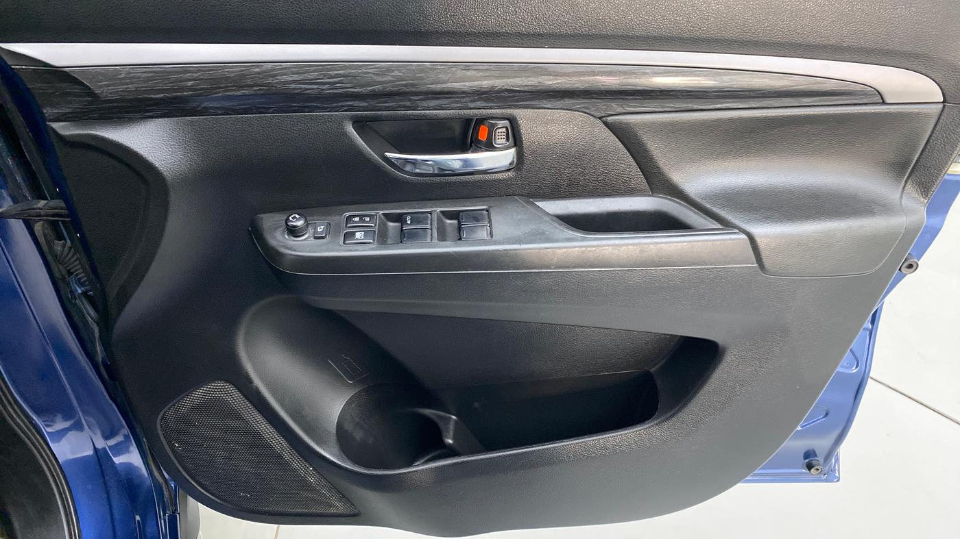 2020 Maruti XL6 ALPHA SHVS  MT, Petrol, Manual, 43,501 km, Driver Side Door Panels Control