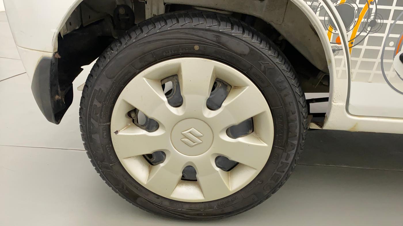 2013 Maruti Alto K10 VXI, Petrol, Manual, 30,250 km, Right Rear Wheel