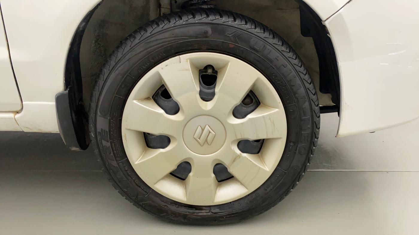 2013 Maruti Alto K10 VXI, Petrol, Manual, 30,250 km, Right Front Wheel