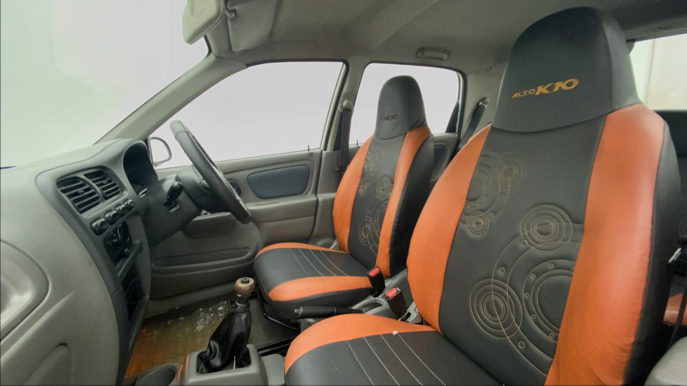 2013 Maruti Alto K10 VXI, Petrol, Manual, 30,250 km, Right Side Front Door Cabin