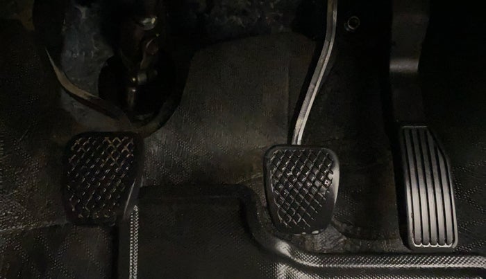 2020 Honda WR-V 1.5L I-DTEC VX MT, Diesel, Manual, 76,808 km, Pedals