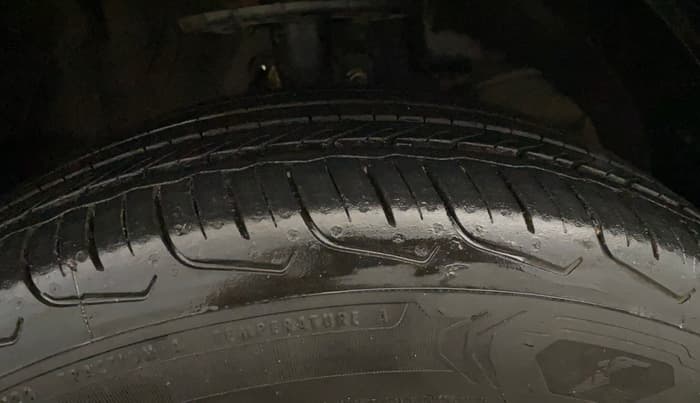 2024 Maruti FRONX DELTA PLUS 1.2L AGS, Petrol, Automatic, 28,137 km, Right Front Tyre Tread
