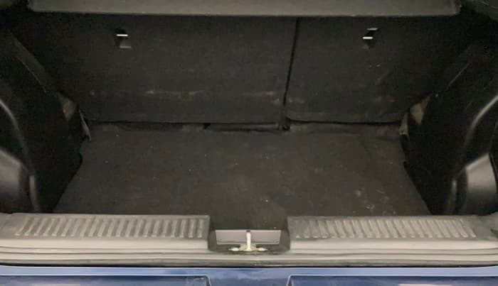 2024 Maruti FRONX DELTA PLUS 1.2L AGS, Petrol, Automatic, 28,137 km, Boot Inside