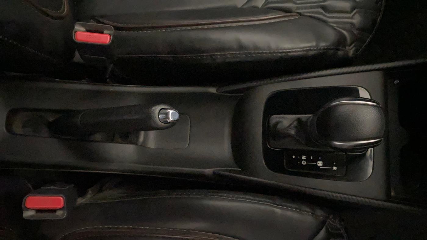 2024 Maruti FRONX DELTA PLUS 1.2L AGS, Petrol, Automatic, 28,137 km, Gear Lever
