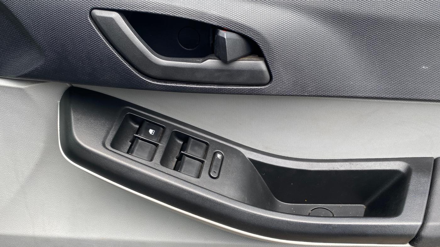 2021 Tata Tiago XZ PETROL, Petrol, Manual, 62,550 km, Driver Side Door Panels Control