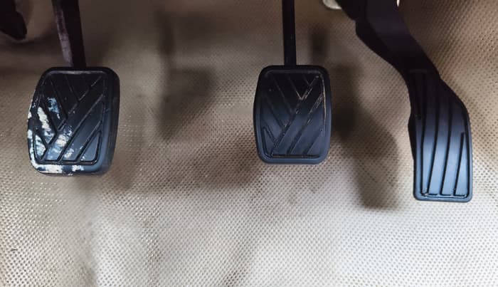 2016 Maruti Swift Dzire VXI, Petrol, Manual, 66,299 km, Pedals
