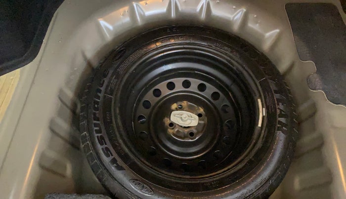 2016 Maruti Ciaz VXI, Petrol, Manual, 25,898 km, Spare Tyre