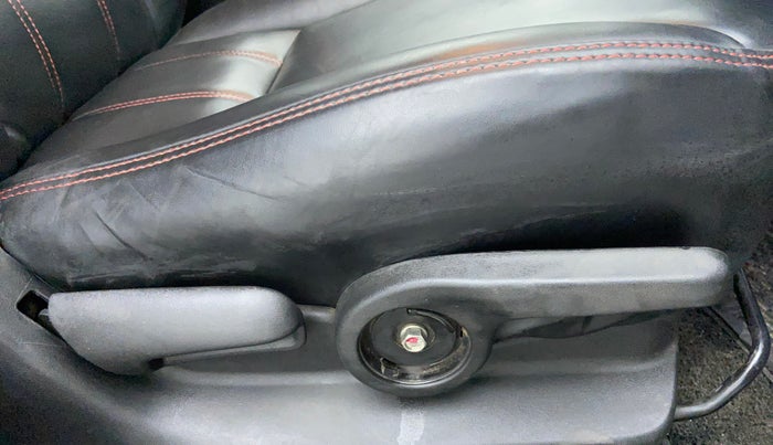 2018 Maruti S Cross ZETA 1.3, Diesel, Manual, 77,154 km, Driver Side Adjustment Panel