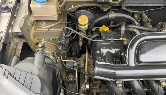 2017 Renault Kwid RXL 1.0 AMT, Petrol, Automatic, 46,620 km, Engine View - Right