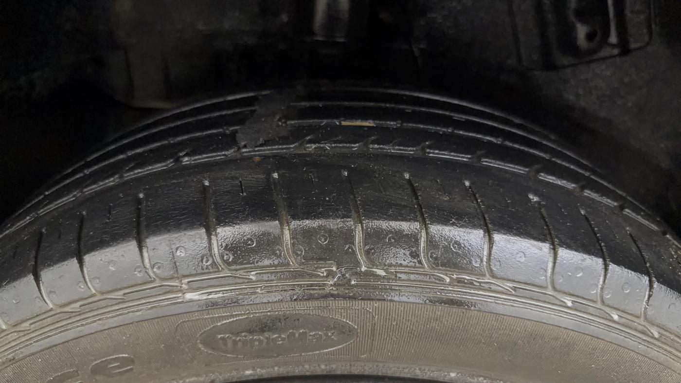 2019 Tata NEXON KRAZ MT PETROL, Petrol, Manual, 49,510 km, Right Rear Tyre Tread