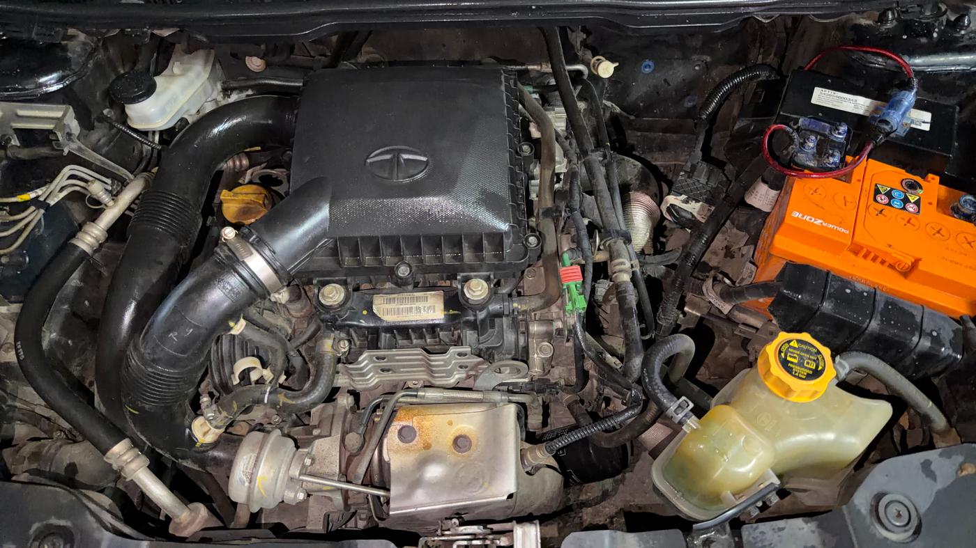 2019 Tata NEXON KRAZ MT PETROL, Petrol, Manual, 49,510 km, Engine View