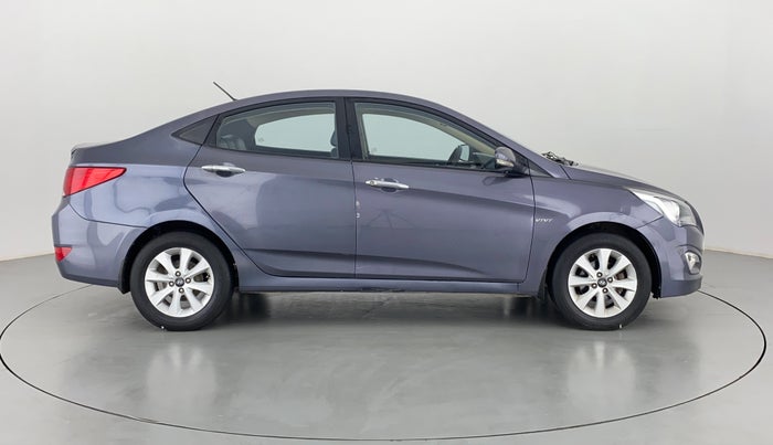 2015 Hyundai Verna FLUIDIC 1.6 VTVT S, Petrol, Manual, 59,493 km, Right Side View