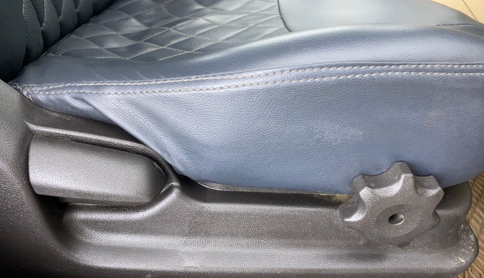 2015 Hyundai Verna FLUIDIC 1.6 VTVT S, Petrol, Manual, 59,493 km, Driver Side Adjustment Panel