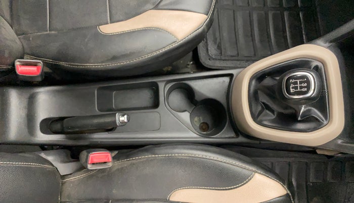 2018 Hyundai Grand i10 SPORTZ 1.2 KAPPA VTVT, Petrol, Manual, 68,907 km, Gear Lever