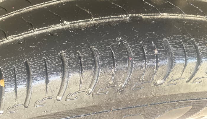 2019 Maruti S PRESSO VXI AMT, Petrol, Automatic, 63,457 km, Left Rear Tyre Tread
