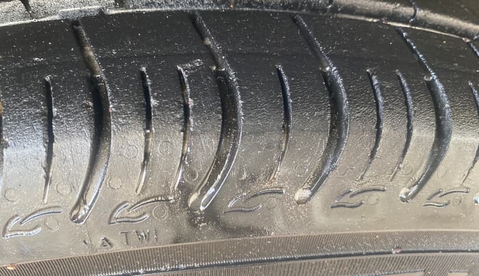 2019 Maruti S PRESSO VXI AMT, Petrol, Automatic, 63,457 km, Left Front Tyre Tread