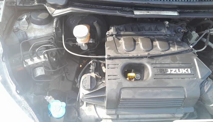 2013 Maruti A Star VXI (ABS) AT, Petrol, Automatic, 71,450 km, Engine View - Right