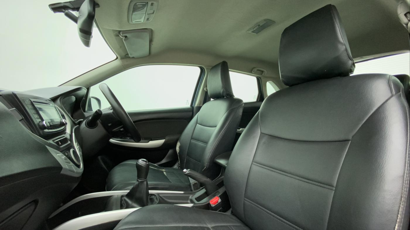 2017 Maruti Baleno ZETA PETROL 1.2, Petrol, Manual, 74,909 km, Right Side Front Door Cabin