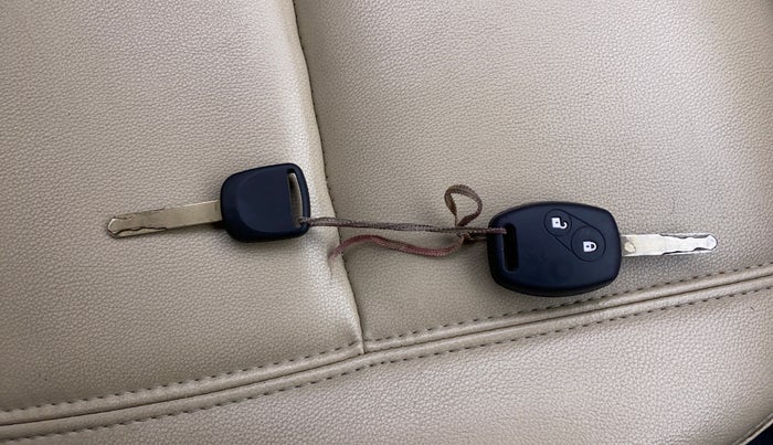 2012 Honda Brio S(O) MT, Petrol, Manual, 47,358 km, Key Close Up