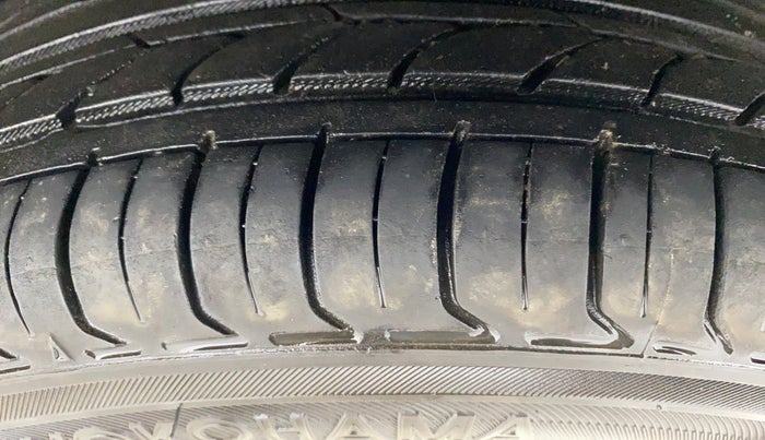 2012 Honda Brio S(O) MT, Petrol, Manual, 47,358 km, Left Rear Tyre Tread