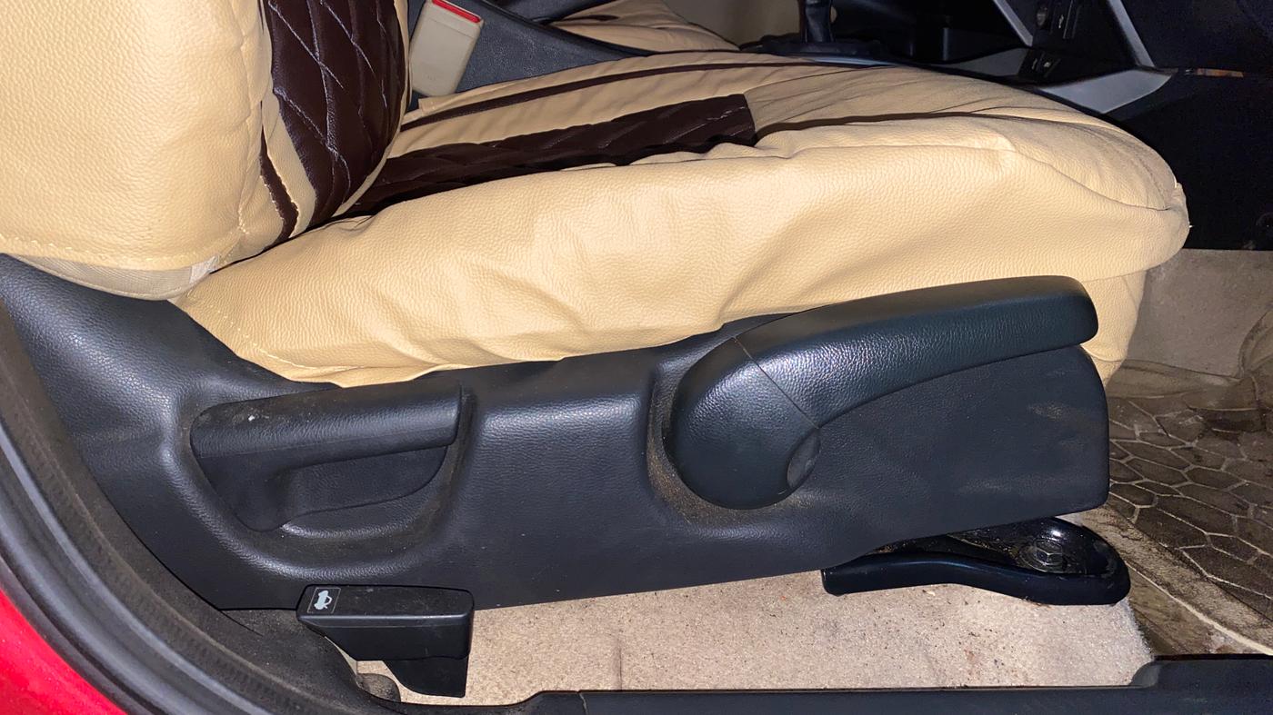 2019 Honda City 1.5L I-DTEC VX, Diesel, Manual, 36,675 km, Driver Side Adjustment Panel