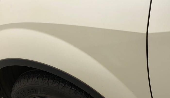 2018 Mahindra XUV500 W7, Diesel, Manual, 85,256 km, Left fender - Minor scratches