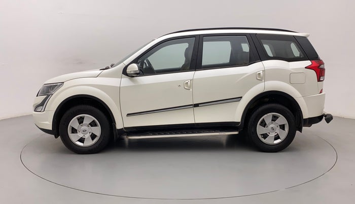 2018 Mahindra XUV500 W7, Diesel, Manual, 85,256 km, Left Side